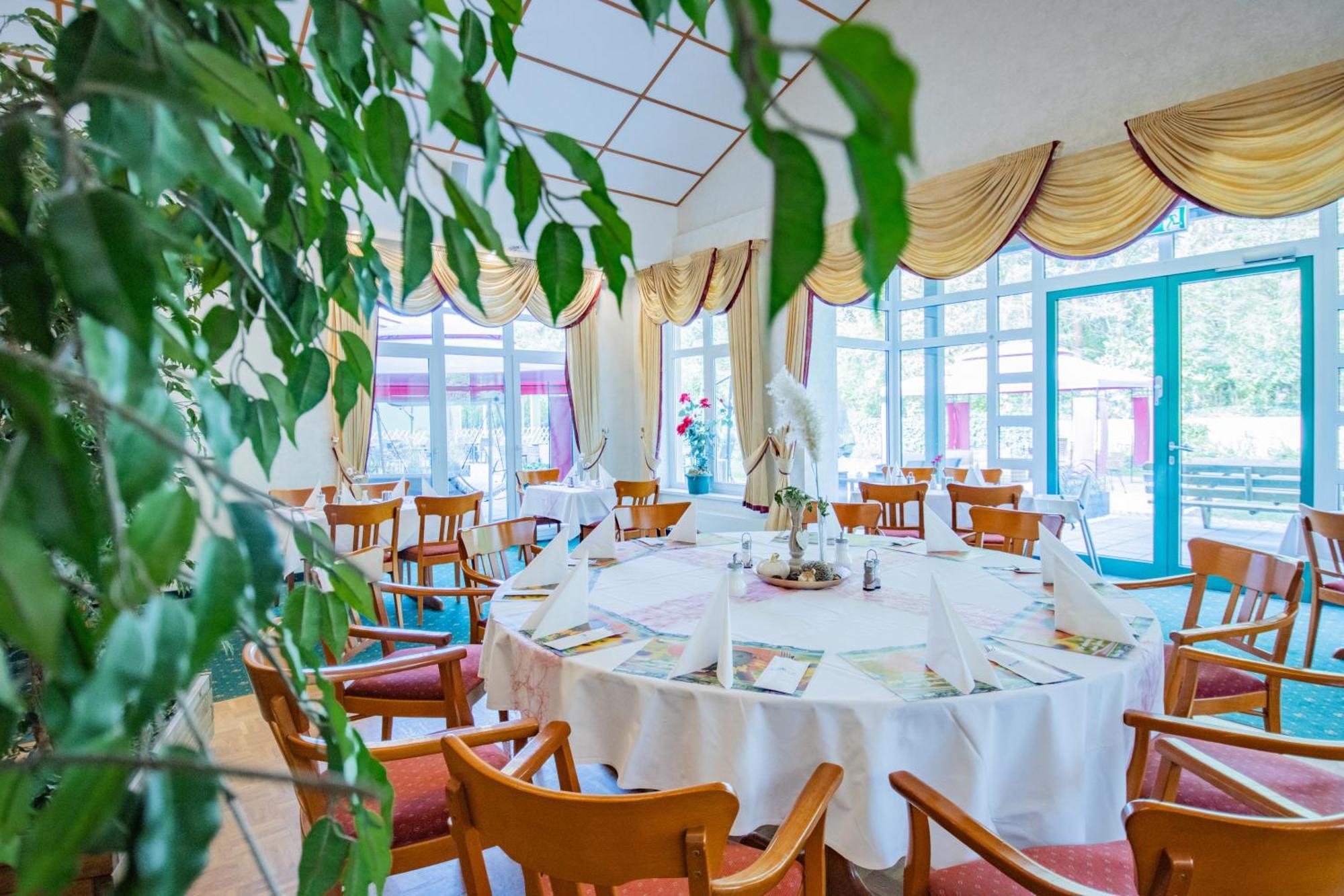 Ferien Hotel Spree-Neisse Neuhausen  Exterior foto